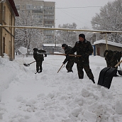 Снегопад: политеховцы вышли на помощь городу