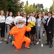 Студенты ТСК приняли участие в торжественной линейке университета, посвященной Дню знаний