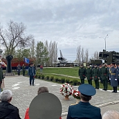 В Парке Победы почтили память ликвидаторов Чернобыльской аварии