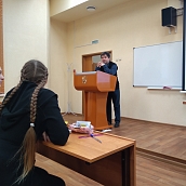 Преподаватель ЭКЛ провел окрытое занятие в лицее математики и информатики