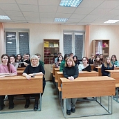 Студенты первого и второго курсов специальности "Перевод и переводоведение" встретились с известной саратовской писательницей Екатериной Алексеевной Ивановой