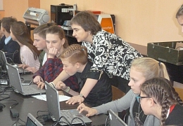ИнПИТ познакомил школьников отдаленных поселков Саратовской области с технологиями дополненной реальности