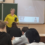 Представители СГТУ продолжают занятия «Шаг в профессию» для «Гагаринских классов»