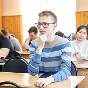 Для студентов СЭИ прошла встреча с инспектором таможни области