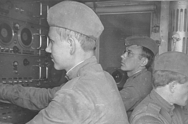 90 фактов о Политехе: наука для фронта