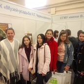 Первокусники УРБАС с кураторами посетили «Фестиваль науки»