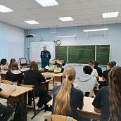 Школьники «Гагаринских классов» встретились с представителями СГТУ
