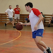 В техническом вузе прошли соревнования по баскетболу среди профессорско-преподавательского состава