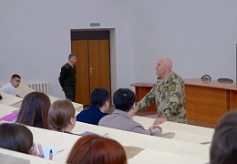 Политеховцам рассказали о военных династиях