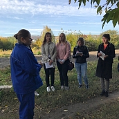 Студенты-экологи посетили ботанический сад СГУ