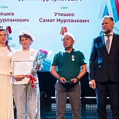 На площадке СГТУ состоялось вручение наград «Отец солдата» и «Окопная свеча»