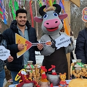 Иностранные студенты СГТУ отпраздновали Масленицу