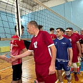 Команда Политеха одержала  первую победу в чемпионате Саратова