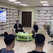 Иностранным студентам рассказали о программе разрешения на временное проживание