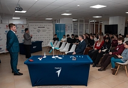 Учёные ИнЭН познакомили школьников с перспективными направлениями в энергетике