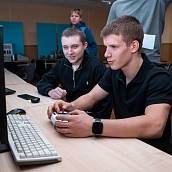 Фестиваль радиоэлектроники собрал школьников и студентов в ИнЭТиП