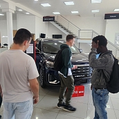 Политеховцы познакомились с работой дилерского центра
