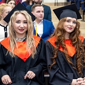 Выпускникам СЭИ торжественно вручили дипломы о высшем образовании 