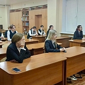 Кафедра «Переводоведение и межкультурная коммуникация» снова пришла в гости к будущим абитуриентам