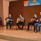 Квартет бандуристок, флейтисты и баянисты: в ППК прошел фестиваль студенческого творчества 