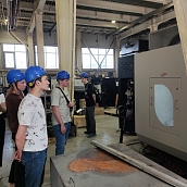 Студенты ИММТ побывали на экскурсии на заводе компании «Нефтегазоборудование»