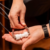 Ученые Политеха разработали материал для повышения эффективности суперконденсаторов 