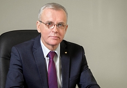 Поздравление ректора СГТУ Олега Афонина с Международным женским днем