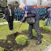 В Парке Победы почтили память ликвидаторов Чернобыльской аварии