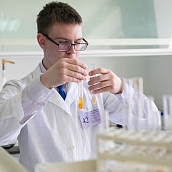 Определены победители и призеры региональной олимпиады «Юный химик-10»