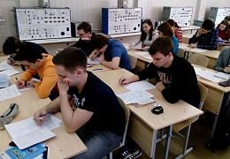 Определены победители внутривузовской олимпиады по ТОЭ