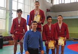 Студент ИнЭТС – чемпион области по самбо