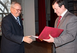 Представители предприятий города поздравили ФЭТИП с праздником