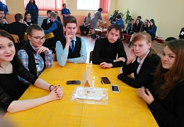 В Петровском филиале СГТУ проходит чемпионат по интеллектуальной игре среди школьников