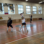 В Политехе продолжается открытый чемпионат по волейболу среди женских команд