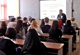 Учащиеся лицея № 15 встретились с деканом МФПИТ СГТУ