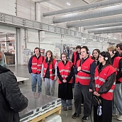 Первокурсники СЭИ посетили экскурсию на мебельную фабрику