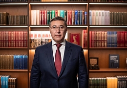 Глава Минобрнауки РФ Валерий Фальков поздравил с Днем российского студенчества