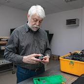 Ученый СГТУ работает над созданием генератора квантовых запутанных световых импульсов