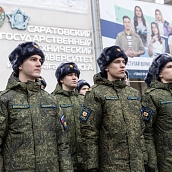 В преддверии Дня защитника Отечества в СГТУ прошло торжественное построение