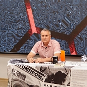 Представители ИнЭН приняли участие в научно-популярном ток-шоу «Разберем на атомы. Соты»