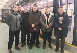 Студенты и преподаватели ИММТ посетили Энгельсский завод электрического транспорта