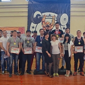 В СГТУ состоялся мастерский турнир по пауэрлифтингу