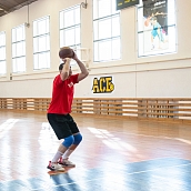 Социально-экономический институт победил в соревнованиях по стритболу