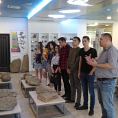 Студенты ТХНБ посетили музей естествознания СГТУ
