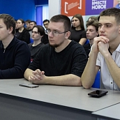 Военкор НТВ встретился со студентами Политеха  