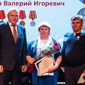 На площадке СГТУ состоялось вручение наград «Отец солдата» и «Окопная свеча»