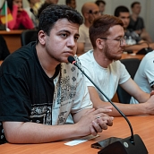 Иностранные студенты пообщались с Иреком Зиннуровым  в формате «Диалог на равных»