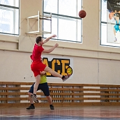 Социально-экономический институт победил в соревнованиях по стритболу