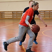 В техническом вузе прошли соревнования по баскетболу среди профессорско-преподавательского состава