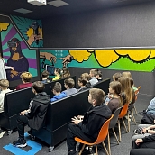 Политех провел двухэтапный фиджитал-турнир для учащихся энгельсской школы